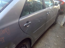2005 TOYOTA CAMRY, SILVER, LE, 2.4L, AT.  Z25948